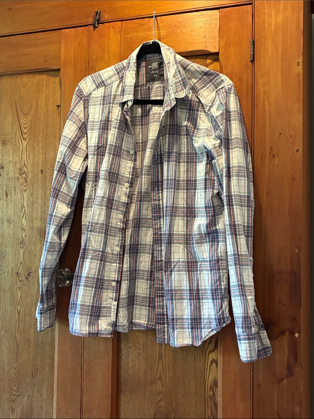 10/25$ 🥳
Plaid Long-Sleeve Shirt - Blue & White